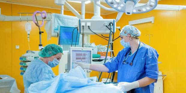 Столичные хирурги провели уникальную операцию по лечению рака простаты. Фото: mos.ru
