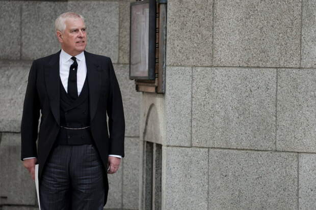 Бывший принц Эндрю попросил ассистентку Эпштейна найти ему «неподходящих друзей»