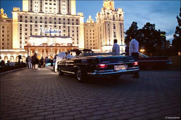 В Москве прошло ралли Ночная Москва 2010 (56 фото)