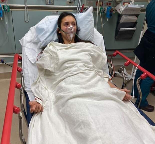 Нина Добрев попала в больницу