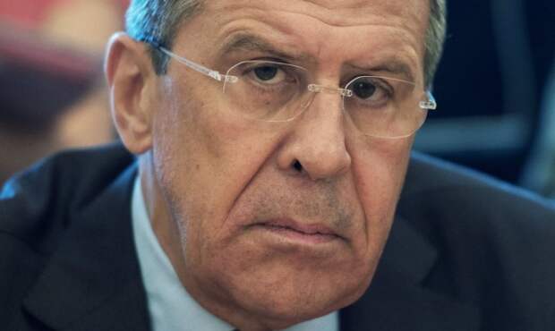 Лавров попросил Керри не мешать работе приглашенных РФ экспертов ОБСЕ