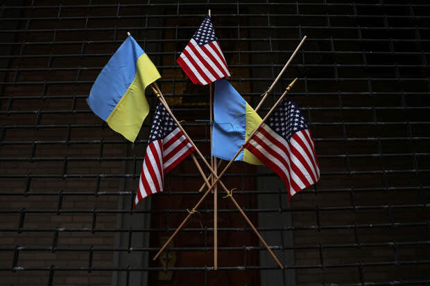 Politico: США стали серьезнее рассматривать одобрение Киеву ударов по России