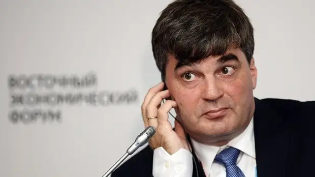 Глава аналитического центра «Роскосмоса» подал заявление об увольнении