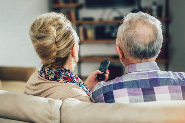 Пенсионеры встретились в доме для престарелых и влюбились с первого взгляда