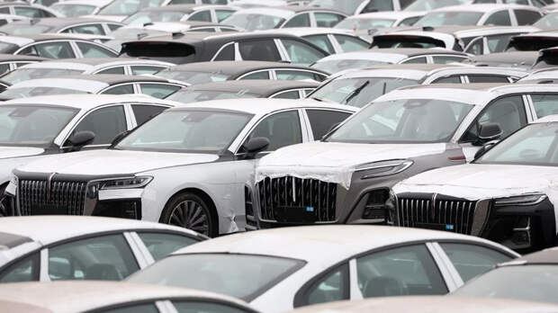 Больше всех потратила на новые машины в 2025 году служба судебных приставов