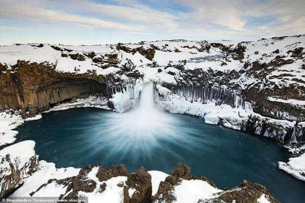 самые запоминающиеся водопады Исландии фото