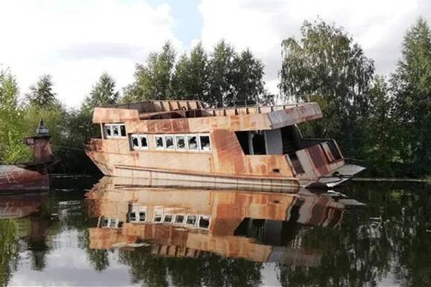 Заброшенные места выглядят жутко и притягательно