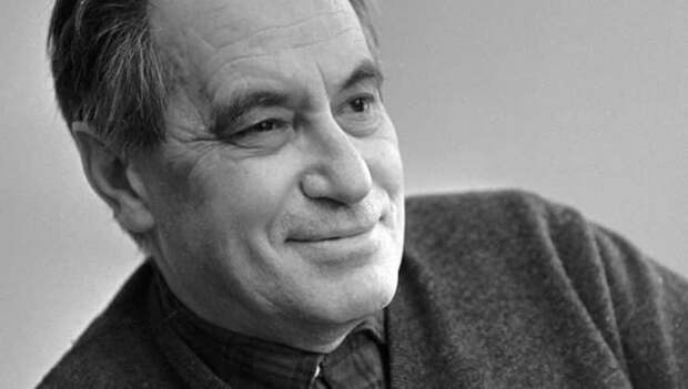 КОГО И ЗАЧЕМ ПУБЛИКОВАЛ ТВАРДОВСКИЙ?