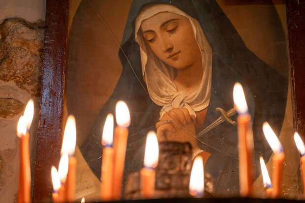 В РТУ МИРЭА создали нейросеть для реставрации древних икон