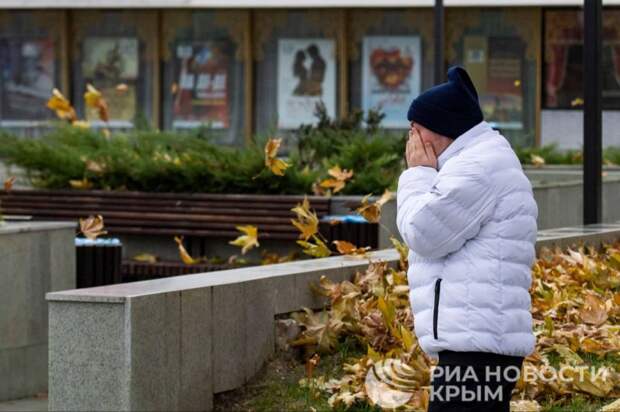 Штормовая погода в Крыму продолжается