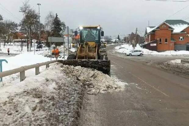 Дорожные службы Тамбовской области ведут усиленную борьбу с последствиями непогоды