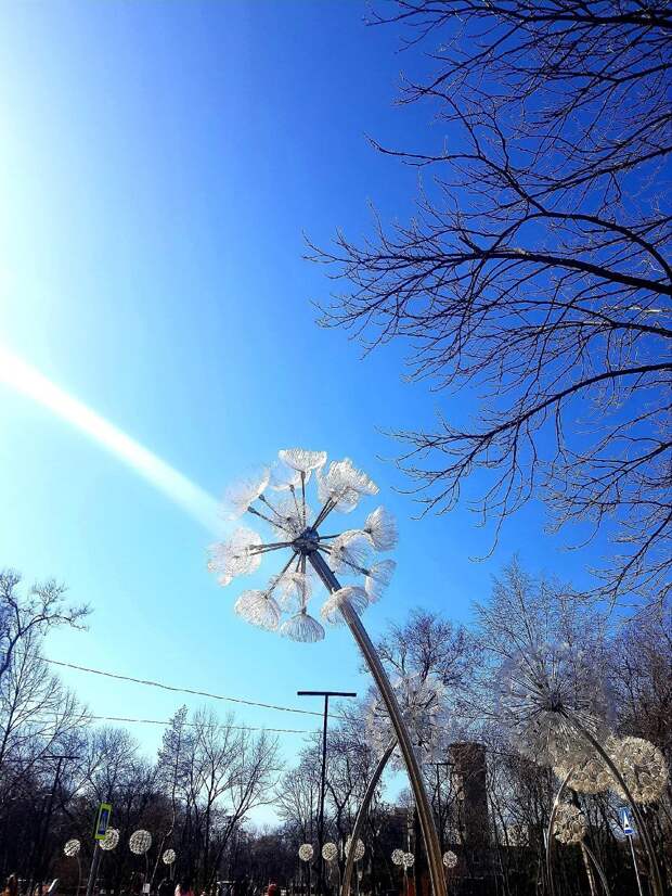 Листаю ленту соцсетей... Блин, а вы не устали переливать из пустого в порожнее
