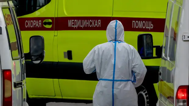 За сутки в России госпитализированы 3297 человек с COVID-19