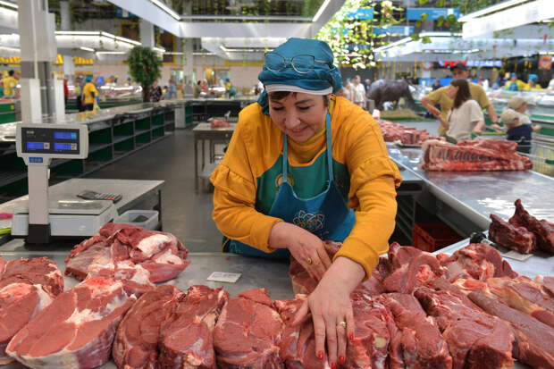Ъ: продажи баранины в РФ в январе-ноябре 2025 года рухнули на 39%