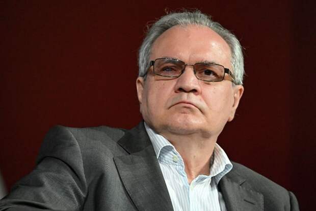 Фадеев: «неуд» по поведению должен быть основанием для отчисления из школы