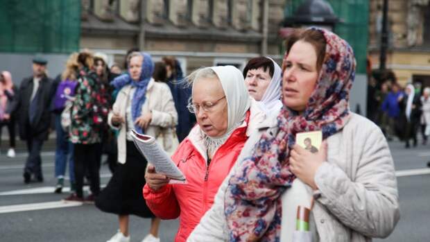 С молитвой покровителю: крестный ход в Петербурге в память о Святом Александре Невском. ФАН-ТВ