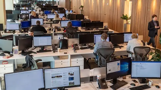 Роструд уточнил условия ухода в неоплачиваемый отпуск в нерабочие дни