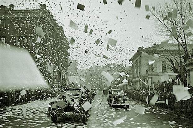 Награды и доходы. Награды и доходы. «Северный полюс-1», Иван Папанин, арктика, день в истории