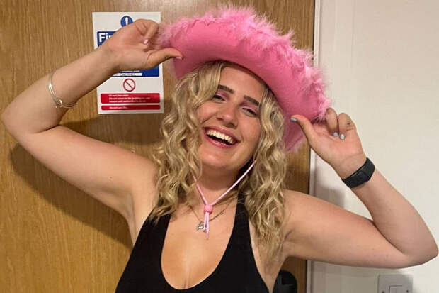 Daily Star: ChatGPT помог девушке диагностировать у нее спастическую параплегию