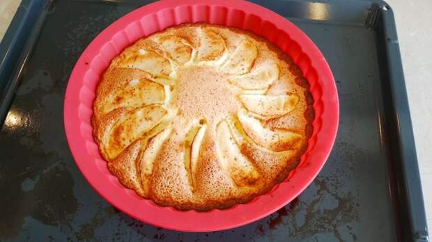 Шарлотка с яблоками Рецепт, Шарлотка, Выпечка, Длиннопост, Кулинария