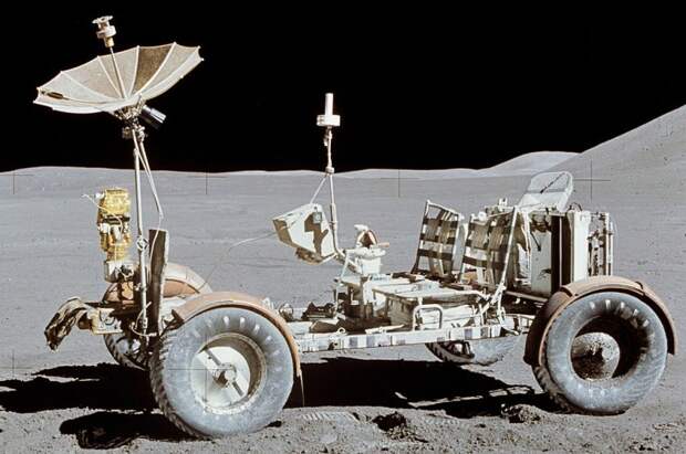 Зачем американцам было тащить на Луну автомобиль Лунный автомобиль, космос, луномобиль