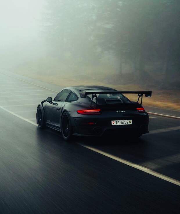 Porsche 911 GT2 RS 19 млн. ₽, на что способна эта машина?