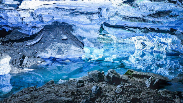 5 захватывающих дух российских ледяных пещер