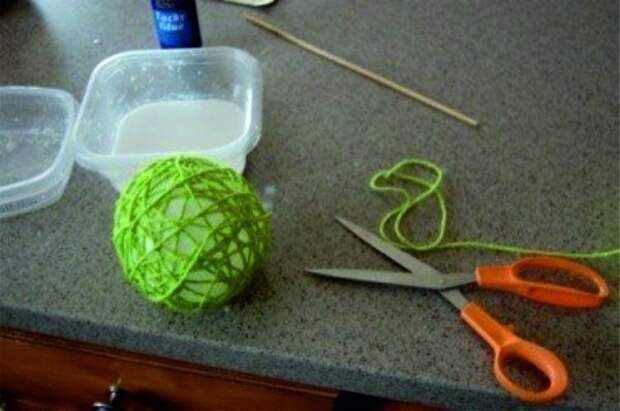 Как сделать шары из ниток?