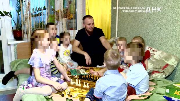 Сухов с детьми