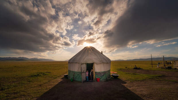 Голландский фотограф повидал многое, но по-настоящему его ошеломила Киргизия