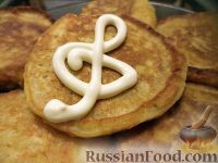 Фото к рецепту: Оладьи морковно-яблочные