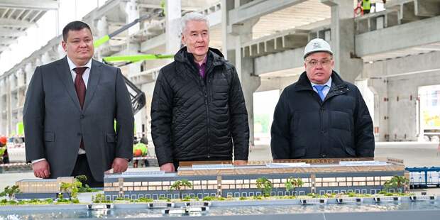 Собянин: Уникальные электросуда будут строить и обслуживать на новой судоверфи