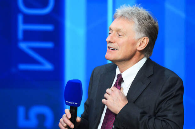 Песков отметил ускорение времени в новогоднем поздравлении