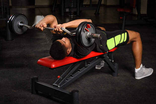 Реабилитолог Бондаренко: начинать тренировки в зале нужно с аэробных нагрузок