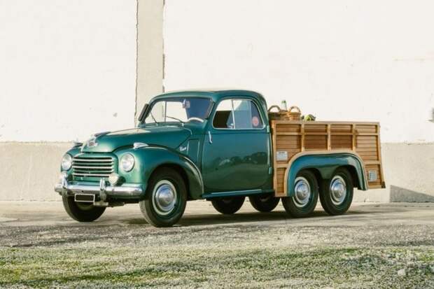Fiat 500 C Ollearo — симпатичный 70-летний шестиколесный грузовичок