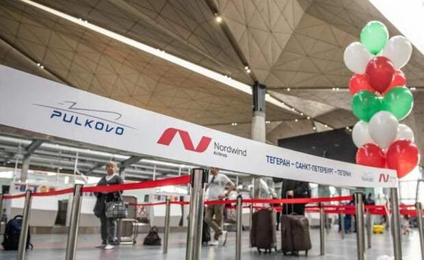 Первый авиарейс из Петербурга вылетел в Иран