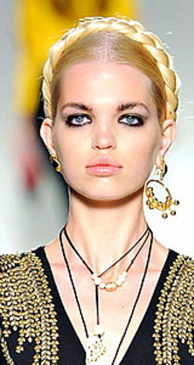 модный цвет волос 2012 moschino модный цвет волос 2012 moschino