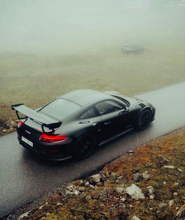 Porsche 911 GT2 RS 19 млн. ₽, на что способна эта машина?
