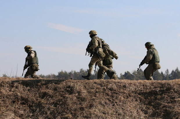 Российский военный опубликовал видео с «посадкой смерти», заваленной телами бойцов ВСУ