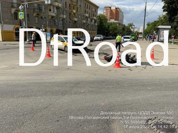 Движение на Онежской временно ограничено из-за ДТП