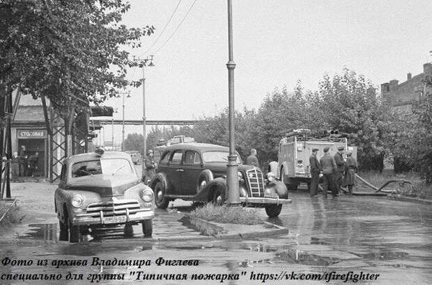 Красная «Чайка» и её предшественники.
