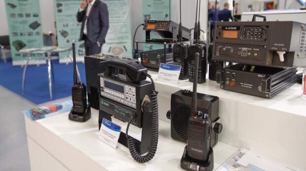 В России начнут выпускать комплектующие для радиосвязи, которые заменят американские