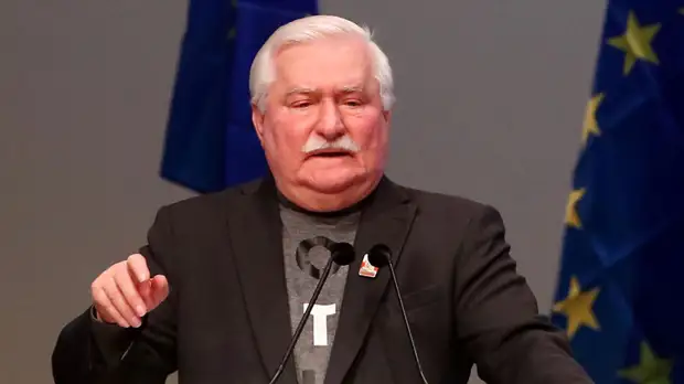 Валенса осудил отказ Польши пригласить Путина на 80-летие начала войны