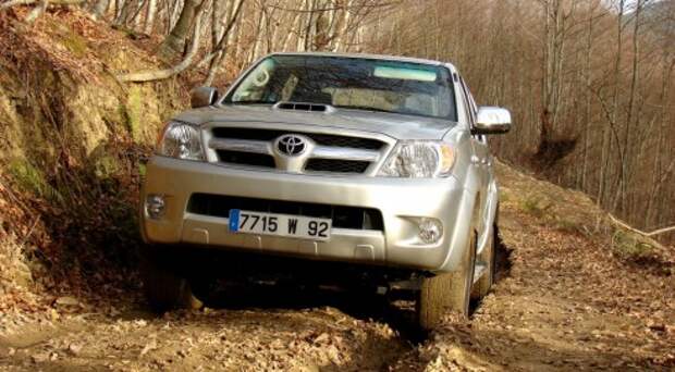 autowp.ru_toyota_hilux_3.0_4d_turbo_double_cab_4.jpeg