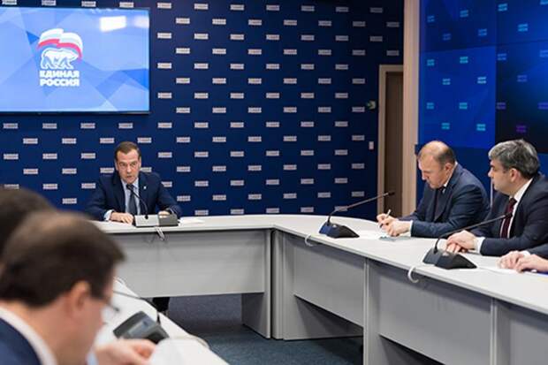 Глава Адыгеи: «Мы добиваемся эффективной реализации партийных программ»