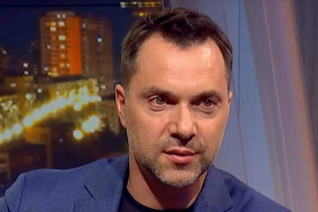 После Швейцарии с украинской стороны раздается заунывный хор голосов (примерно как в мультике про волка под столом), что все-таки надо проводить переговоры с Россией и заканчивать конфликт.-4
