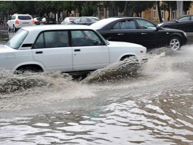 trend_rain_road_011011_01.jpg