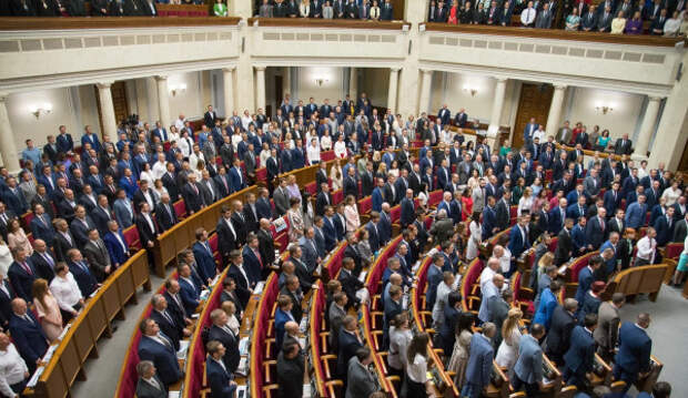 Украина фактически вышла из Минских соглашений