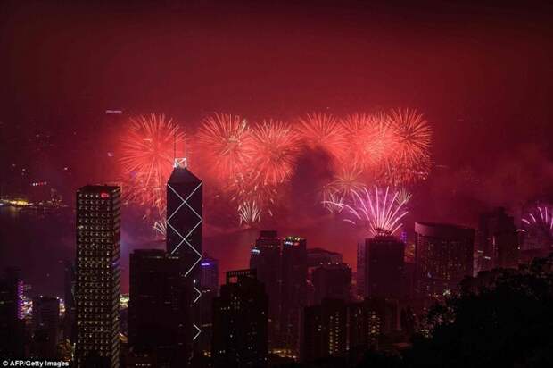 Гонконг города мира, новогодний, новый год, новый год 2018, празднование, фейерверк, фейерверки
