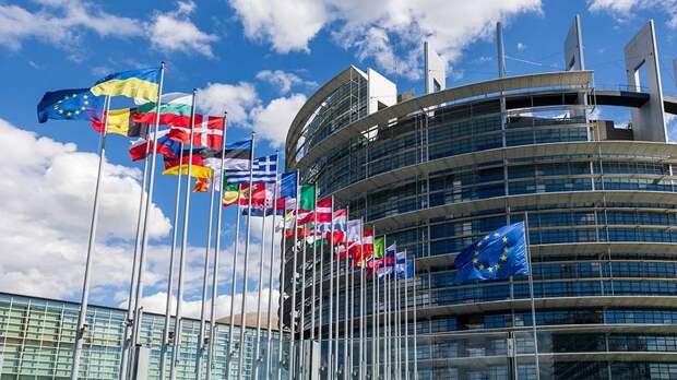 В США указали на разжигание Мерцем, Макроном и Стармером войны между ЕС и РФ